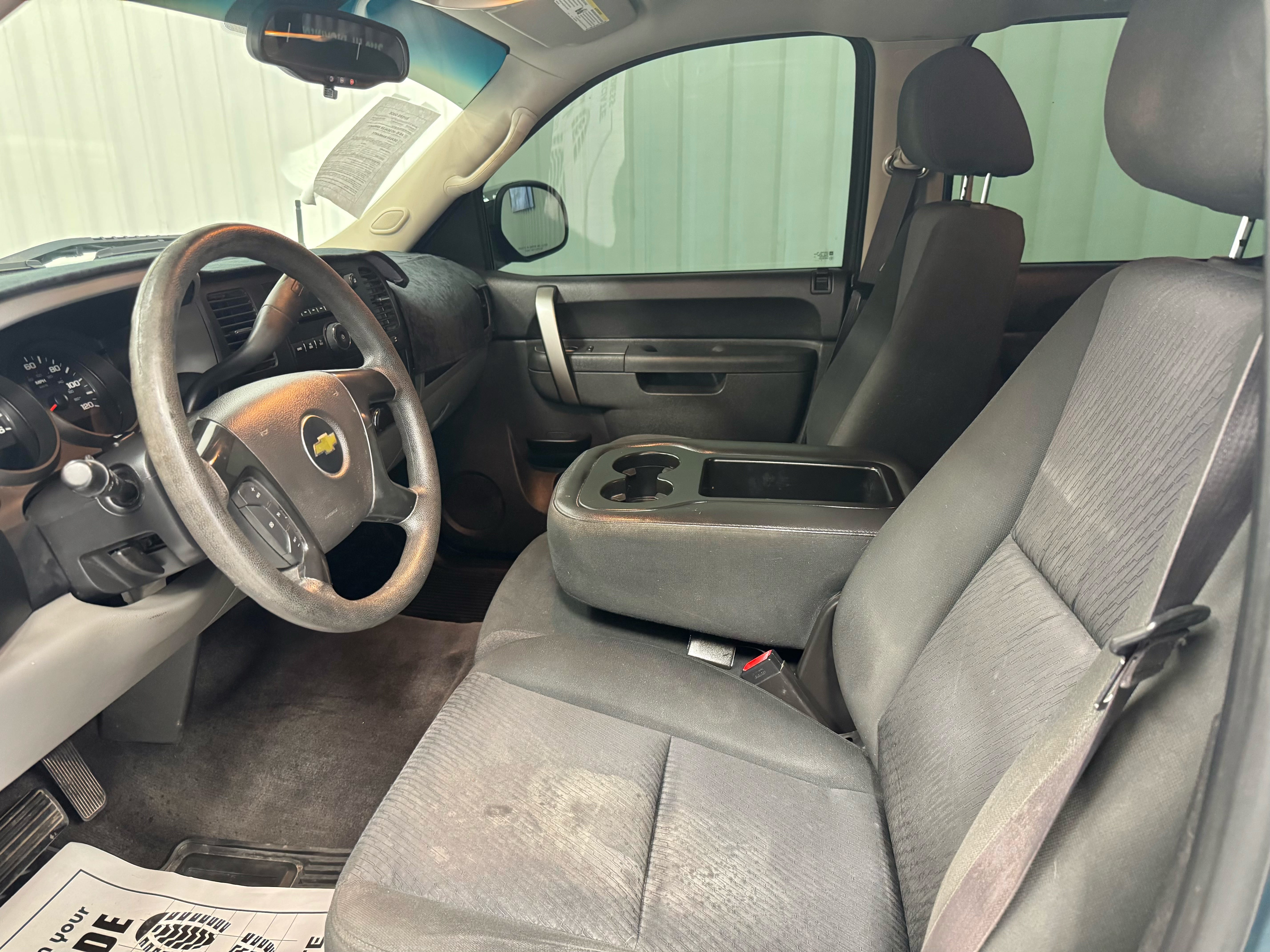 2013 Chevrolet Silverado 1500 LS